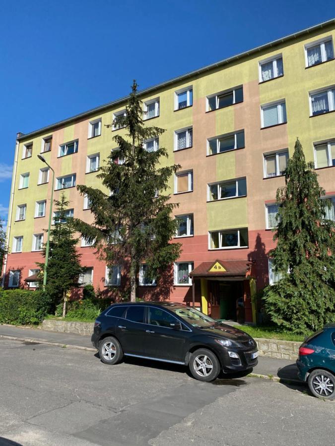 Apartament Os. Zlote 4B Dzierżoniów Exterior foto
